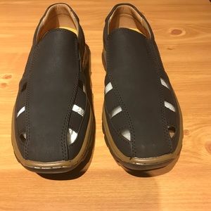 Men’s Solo Shoes